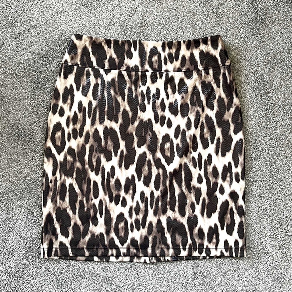 Chico’s Travelers NWOT women’s skirt size 1